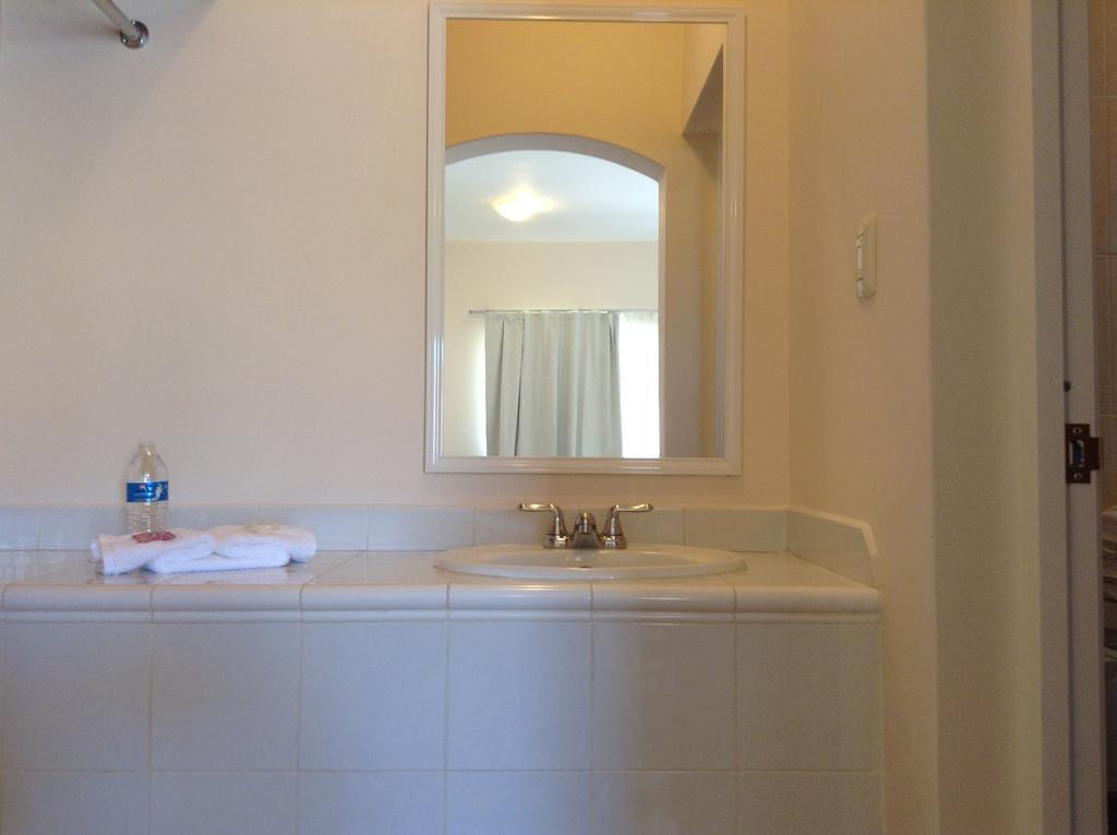 Guaymas Inn Quarto foto